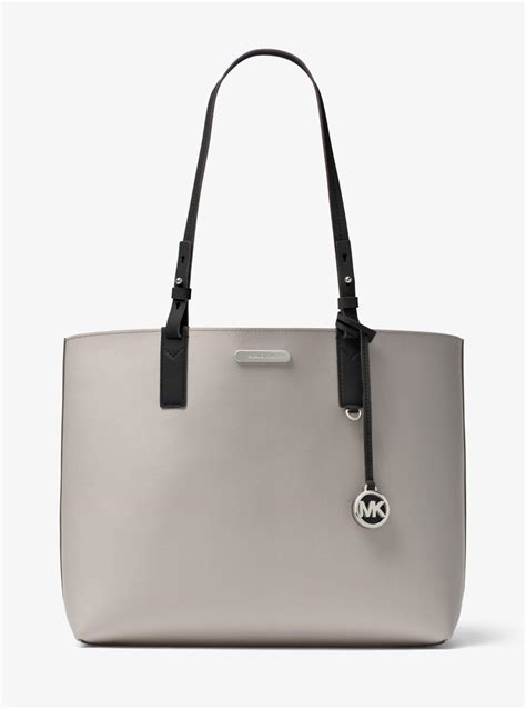 michael kors cameron reversible leather tote|Cameron Large Leather Reversible Tote Bag .